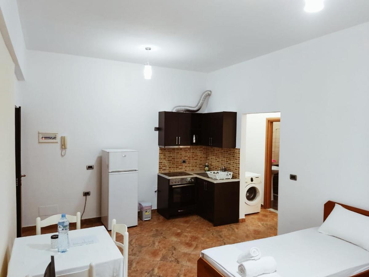 El Rio Apartments ساراندا المظهر الخارجي الصورة